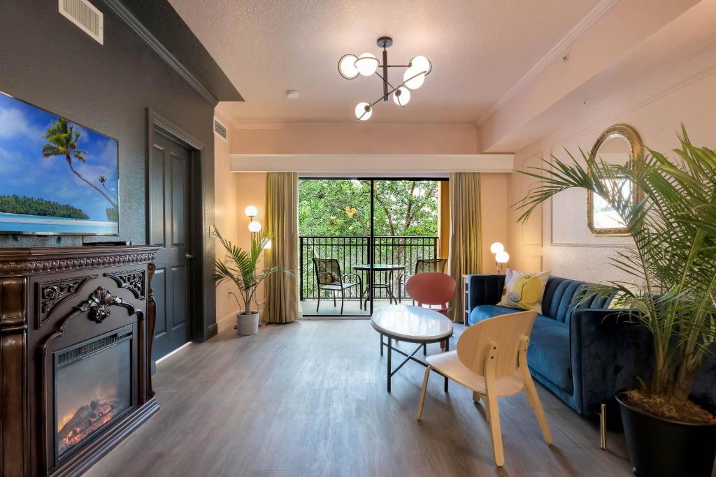 Designer 3BR/2BA Corner Suite - Disney & Universal, Orlando