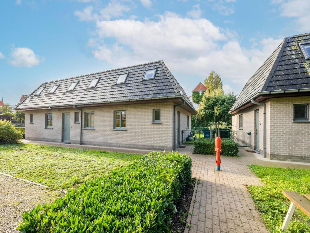 House in Middelkerke near the beach and marina Nieuwpoort