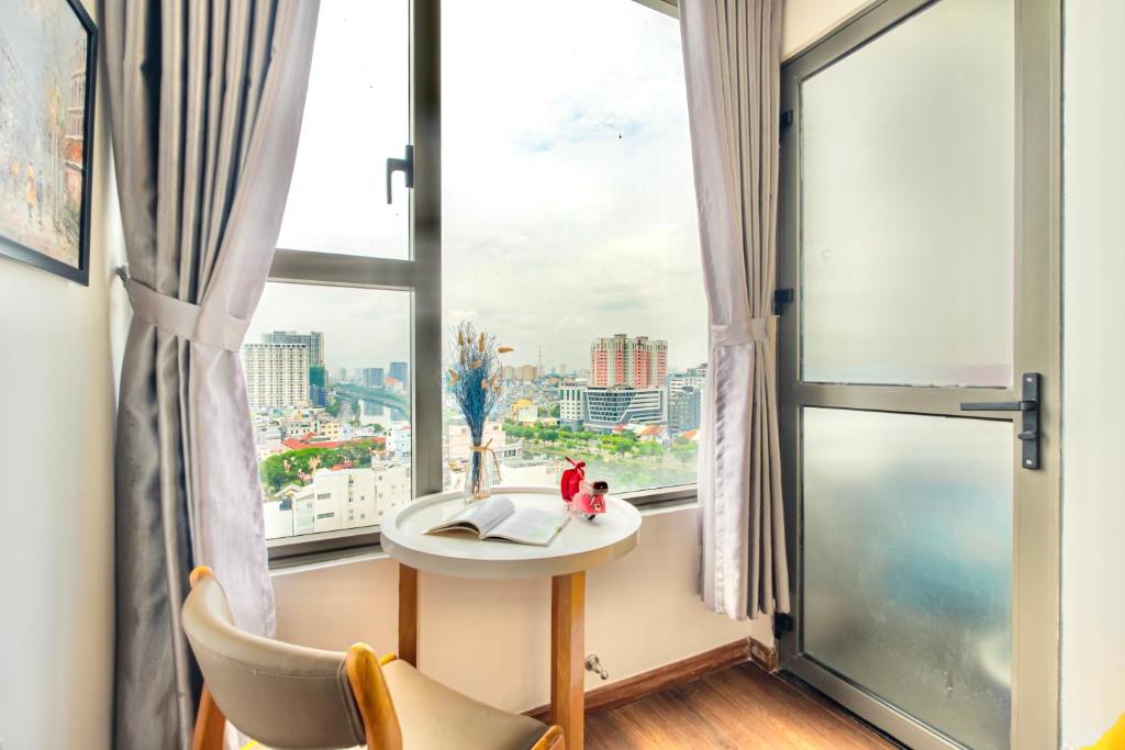 TripleTrees Apartment at Saigon Central - Rivergate Residence District 4 photo