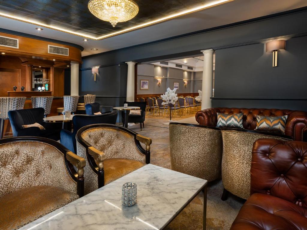 Ardboyne Hotel photo