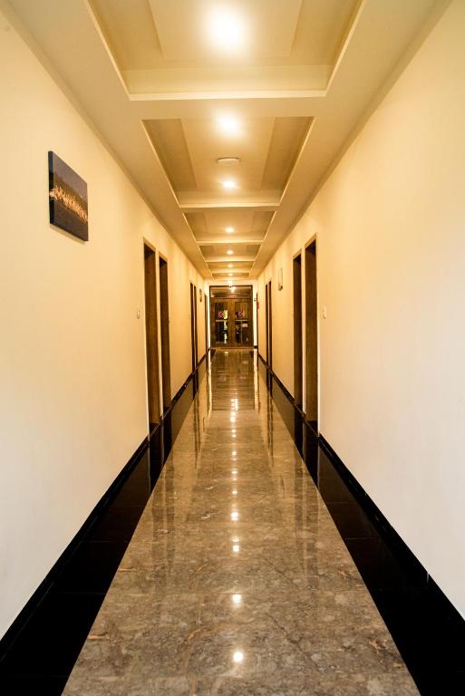 CLICK HOTEL TULSI