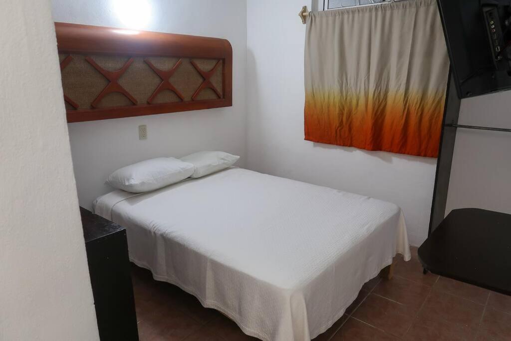 Casa Aurora #2: Private room in excellent location - 2