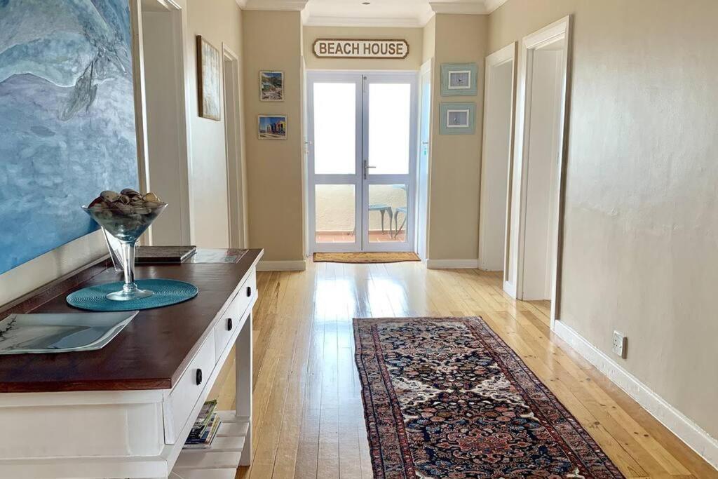 Modern apartment with stunning Sea Views, Kapské Město