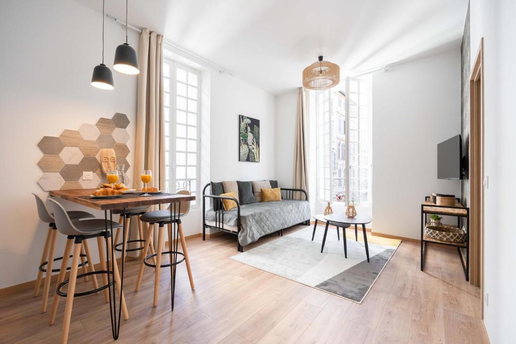 Les Petits Pavillons Appartements Standing 1 chambre 4 pers Clim Vieux-Port - 1