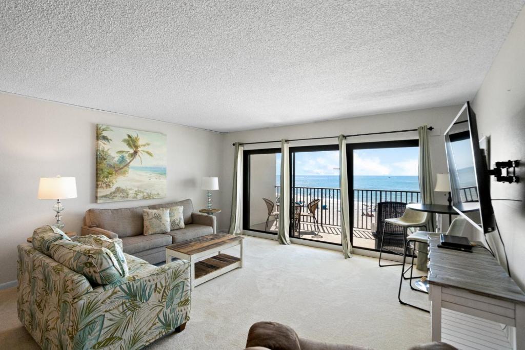 304 Sandy Shores Condos 전경