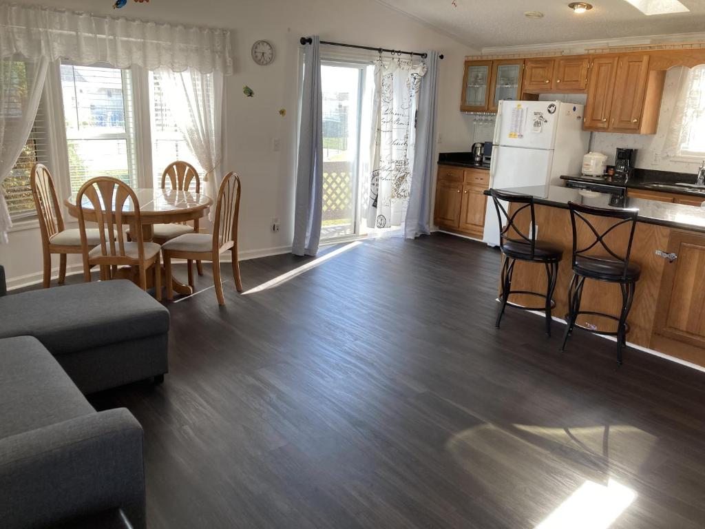 Assateague Point Paradise, Berlin