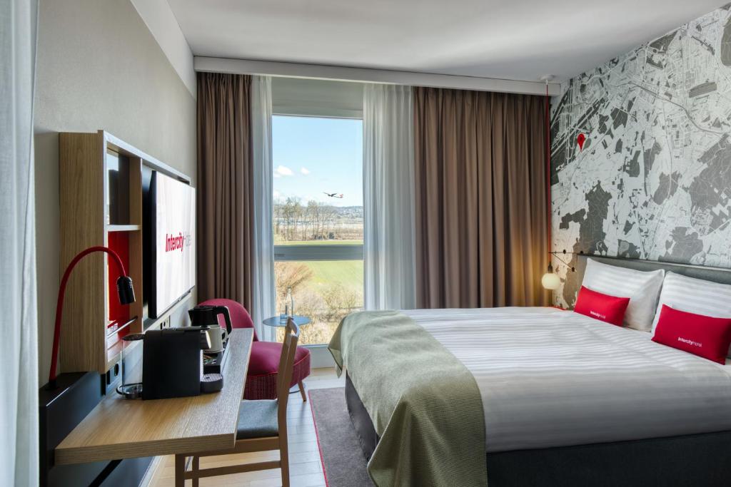 Zürich IntercityHotel Zuerich Airport room