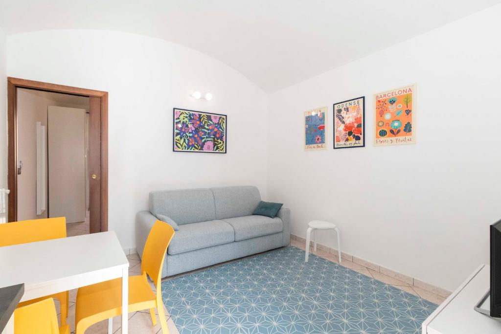 GuestHost - Colourful Flat San Donato - 3