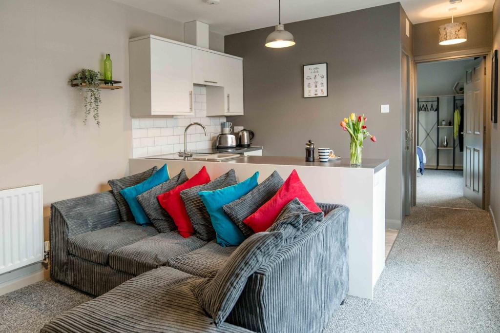 The Exchange Apartments with Permit Parking, Tewkesbury