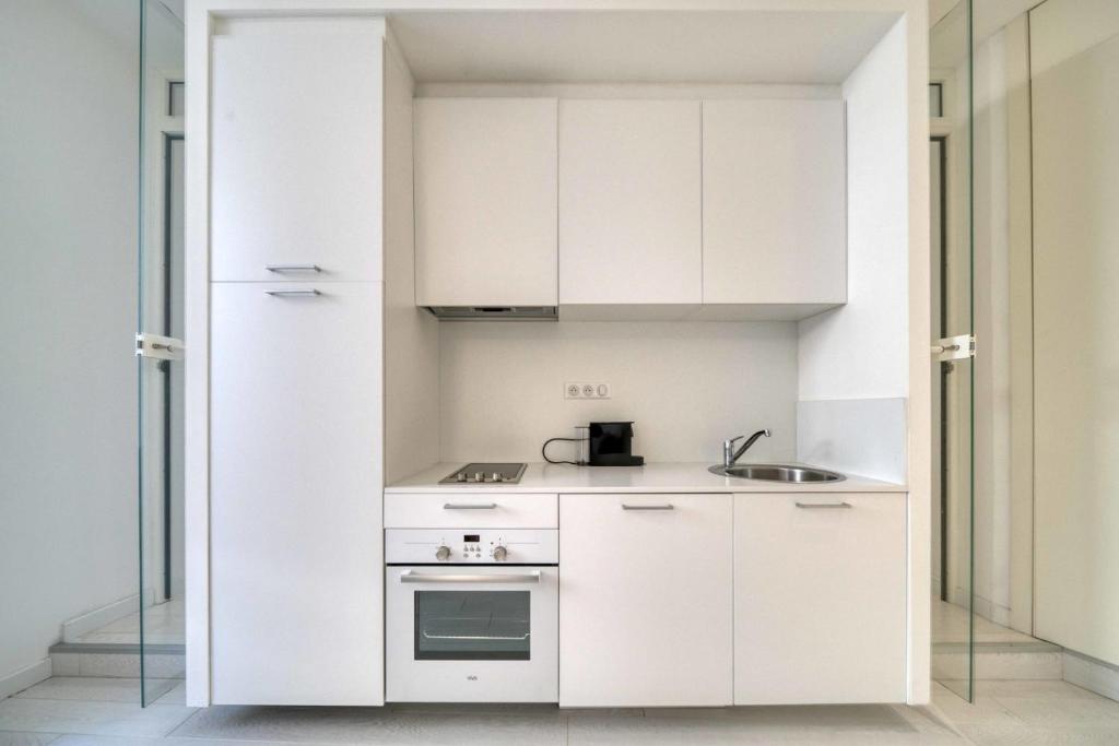 REF 1490 - Cannes Le Suquet - Apartment for rent - 4