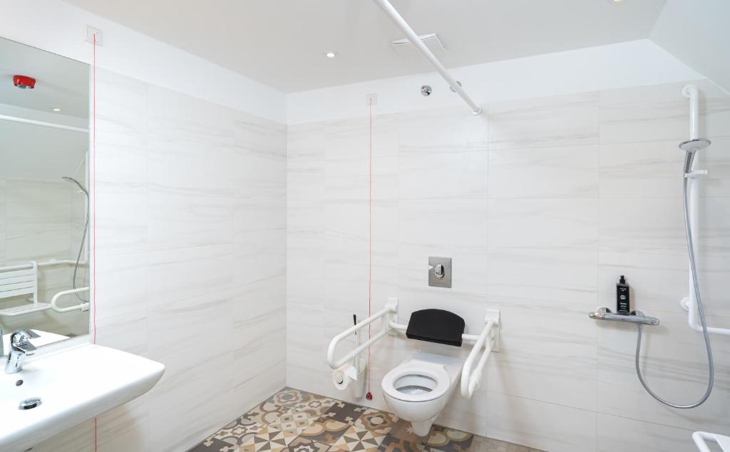 elaya hotel regensburg city center ehemals Arthotel ANA Aurel photo