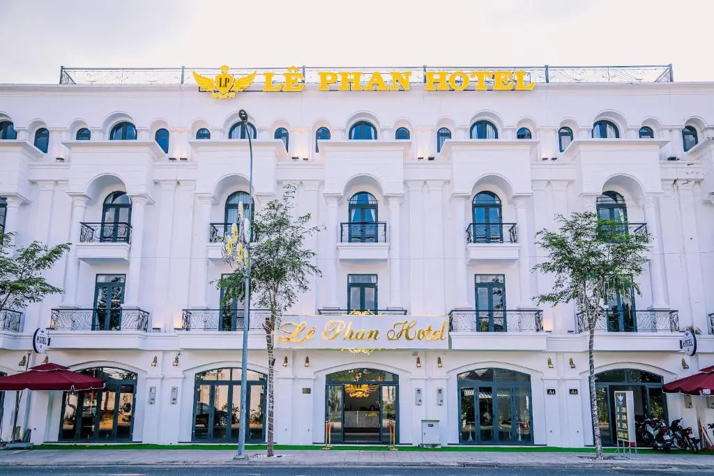 Le Phan Hotel, hotel in Tây Ninh