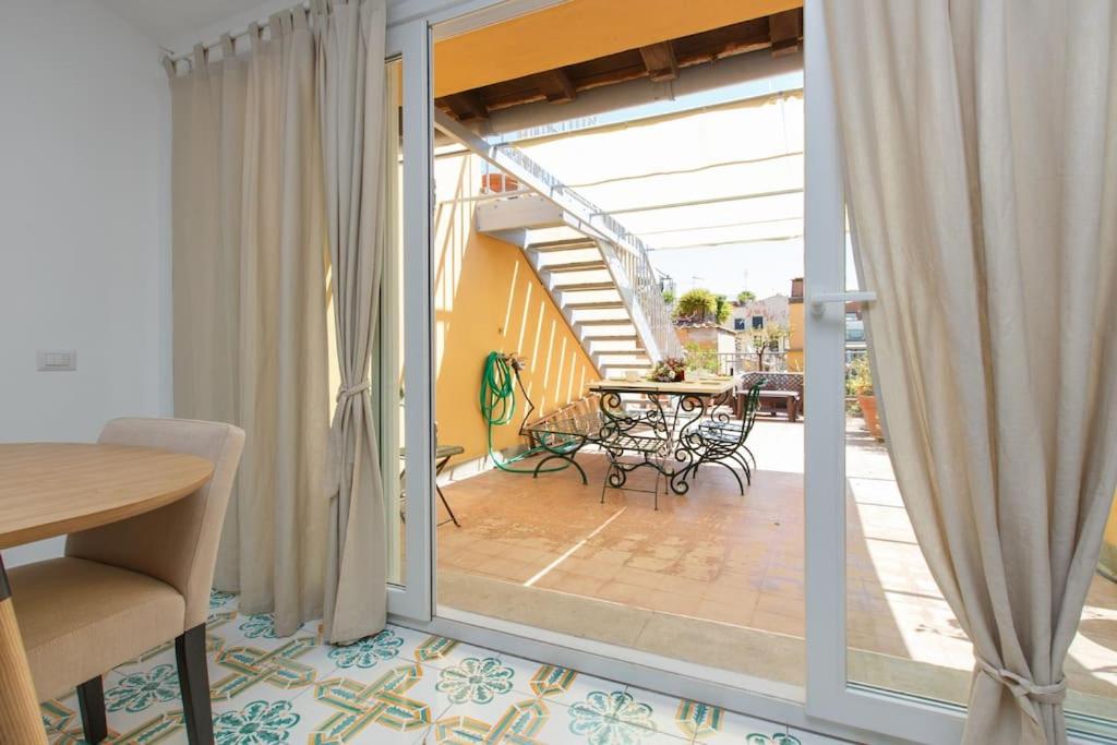 Vittoria Terrace Penthouse at the Spanish Steps - 5