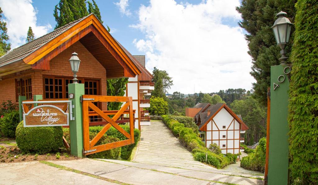 Entrance, Apartamento para temporada no Alto do Capivari in Campos Do Jordao