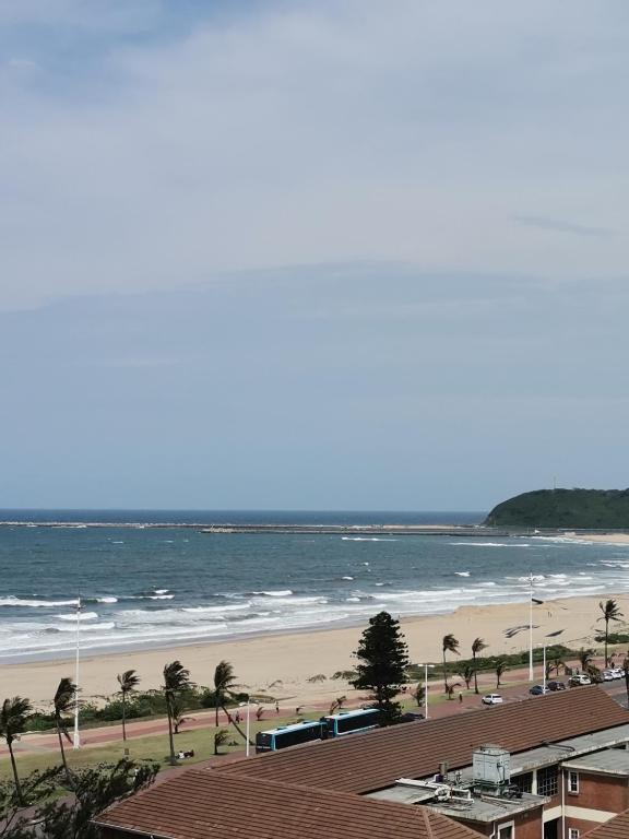 Unit 802 Ten South, Durban