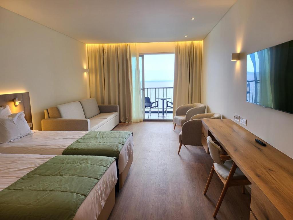Hotel Royal Orchid — Hotel rooms in Caniço, Madeira
