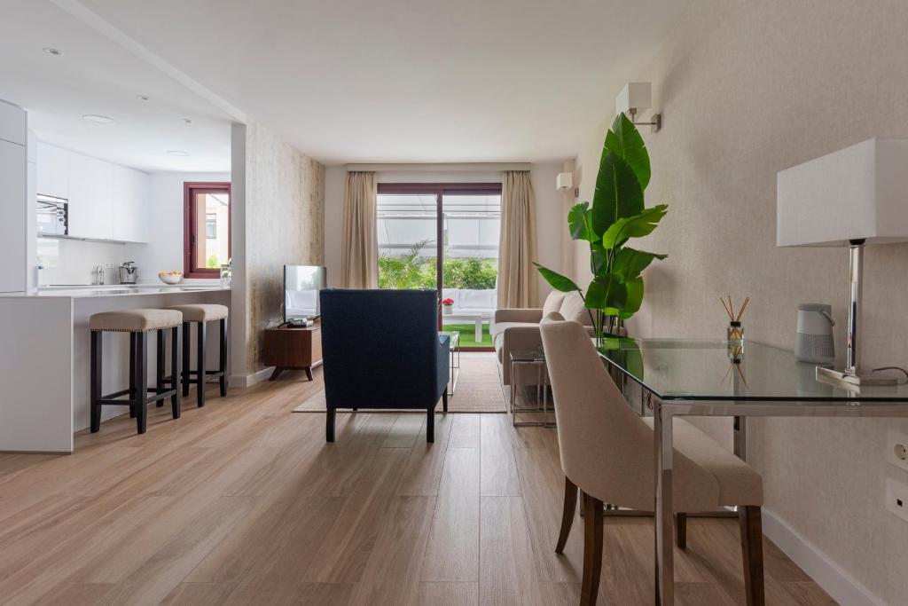 The Terraces Luxury Penthouses, 1D - 5