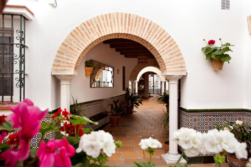 Apartamentos Turísticos Los Patios - 4