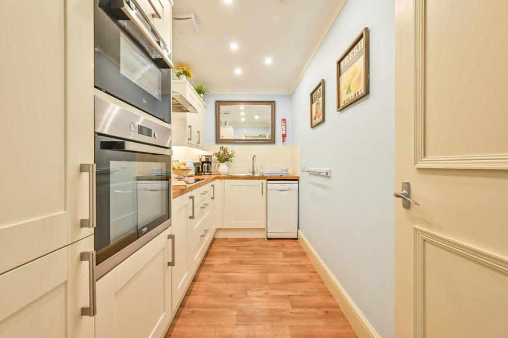Muntham Luxury Holiday Apartments photo 8