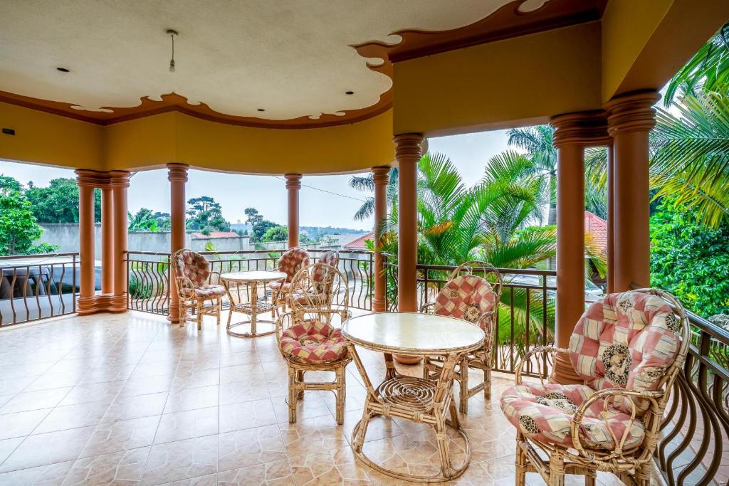 Airport Side Hotel Entebbe photo