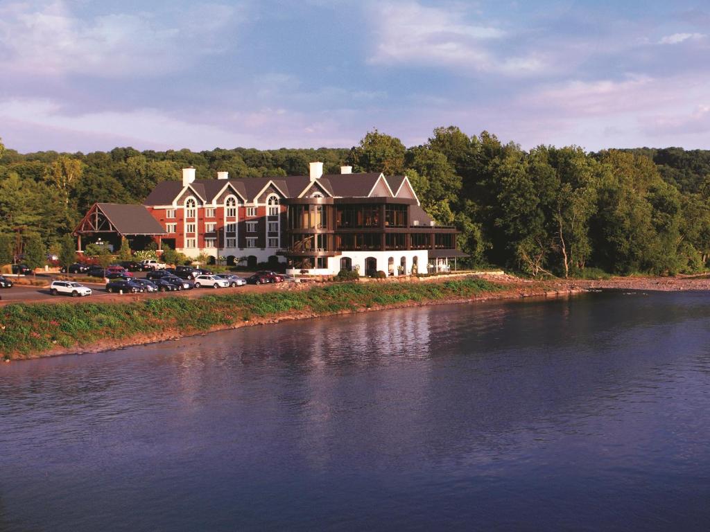 Lambertville Station Inn 外観
