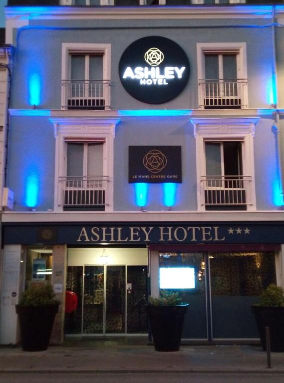 Ashley Hotel photo