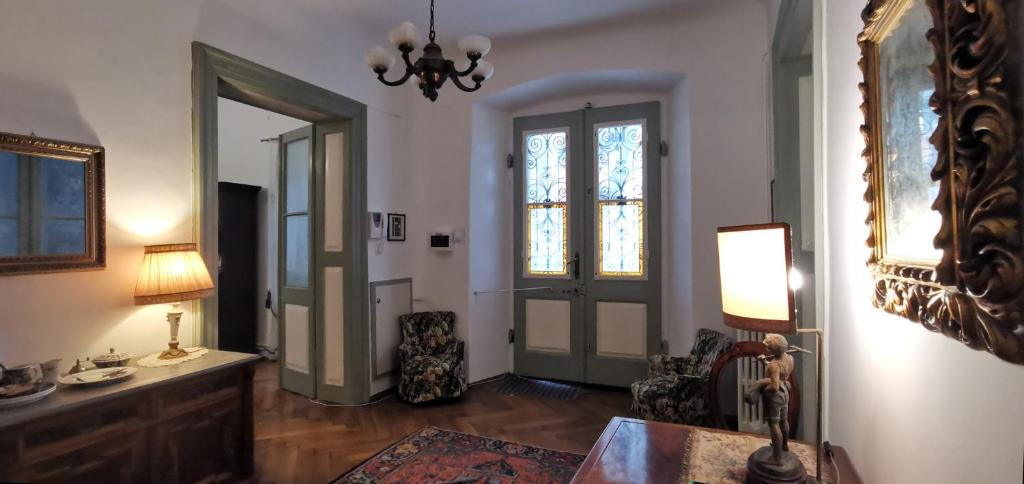 Charming apartment in a 19th century villa - 5