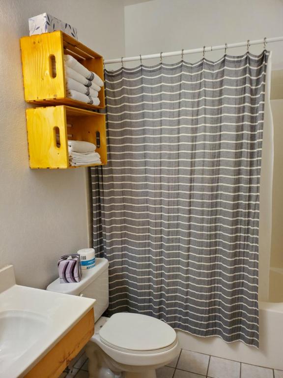 Anchors Away Lodge photo