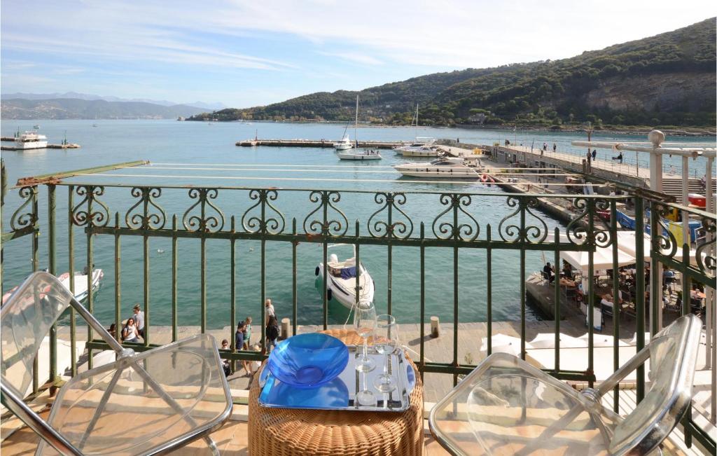 Stunning Apartment In Portovenere - 1