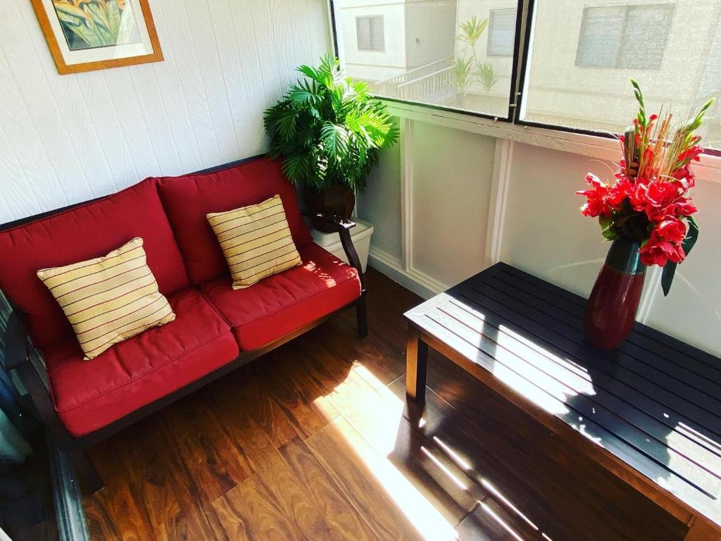 Palani Condo photo