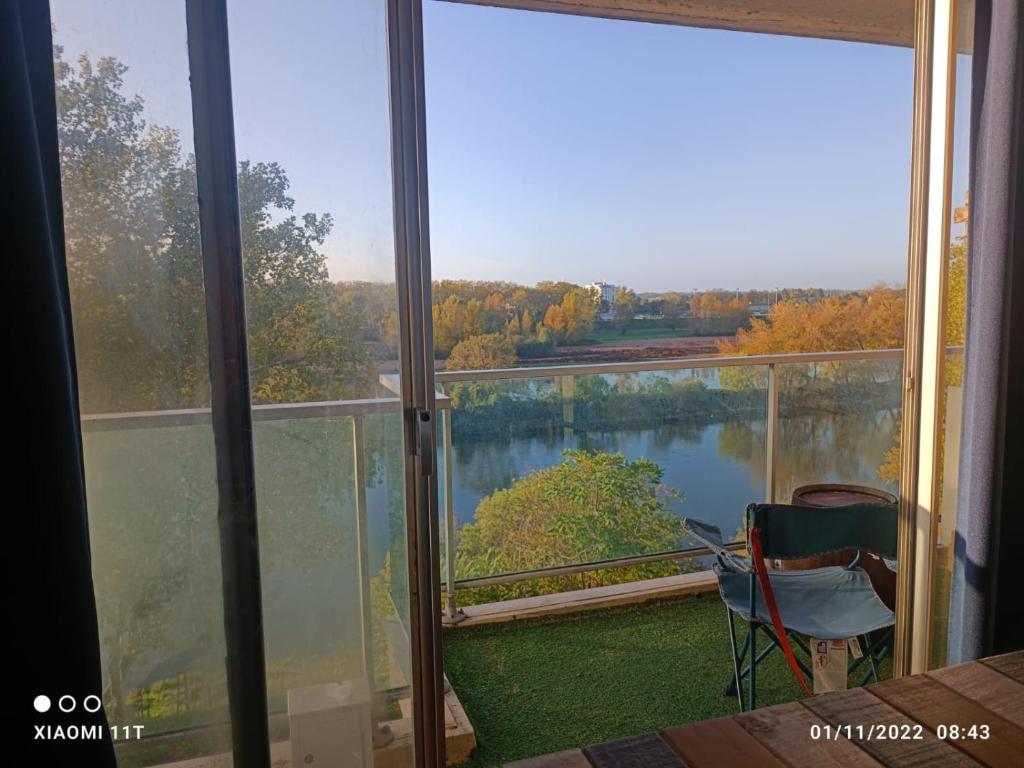 Petit cocon vue sur la Loire avec Place de Parking offerte - 1