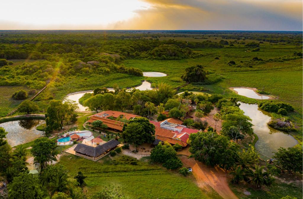 Pousada Araras Pantanal Eco Lodge — Hotel in Pacone