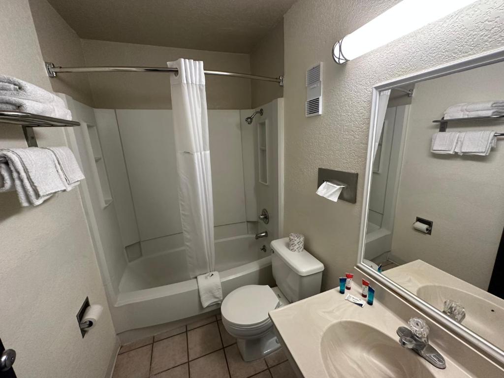 Simple Rewards Inn photo