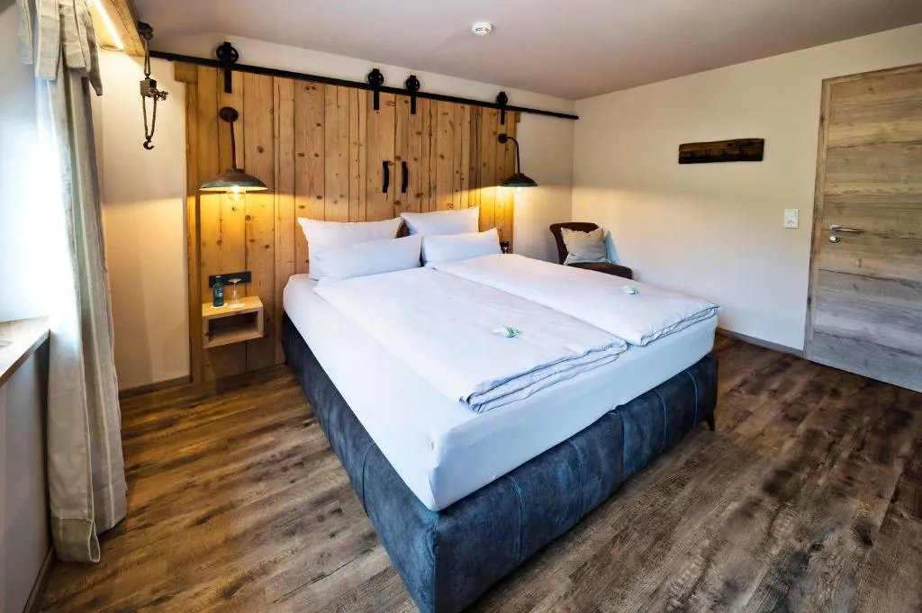 Die Sperre, hotel in Winterberg