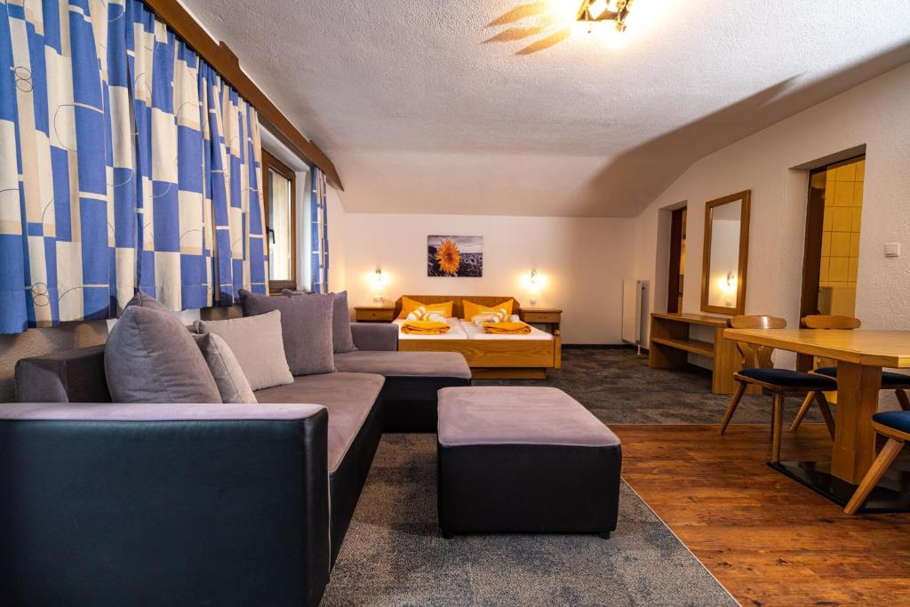 Haus Anton Sölden - Apartments & Zimmer - 5