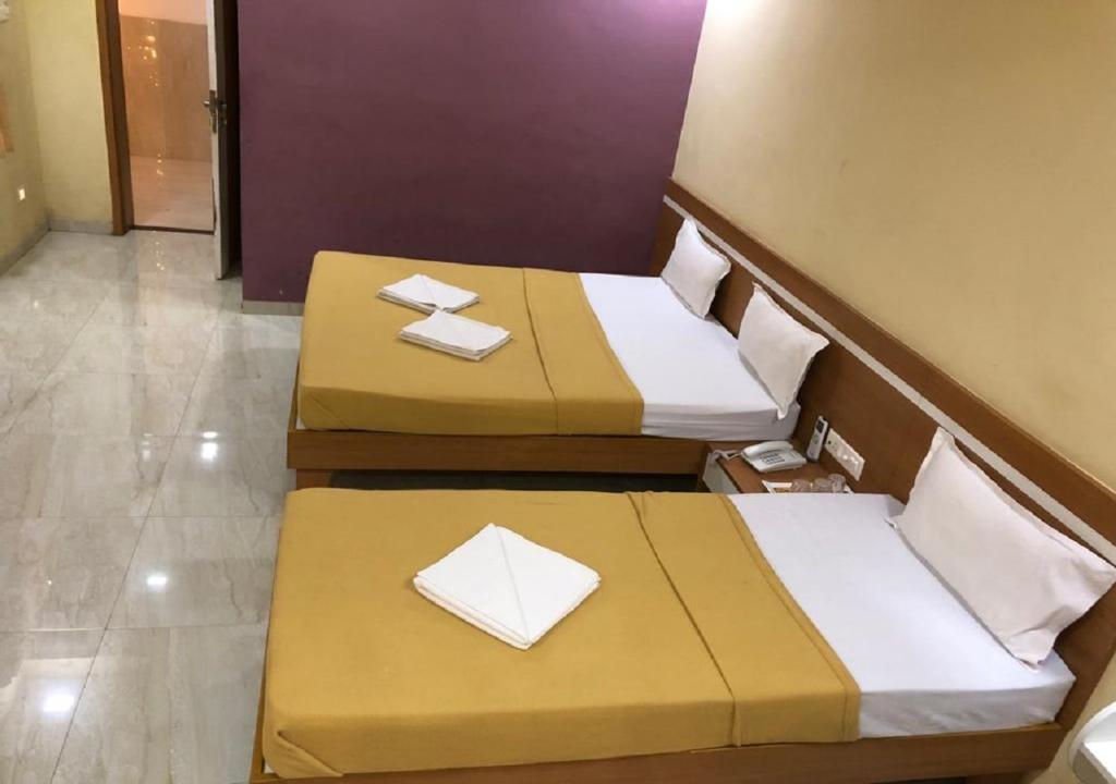 Hotel Tulsi Inn photo