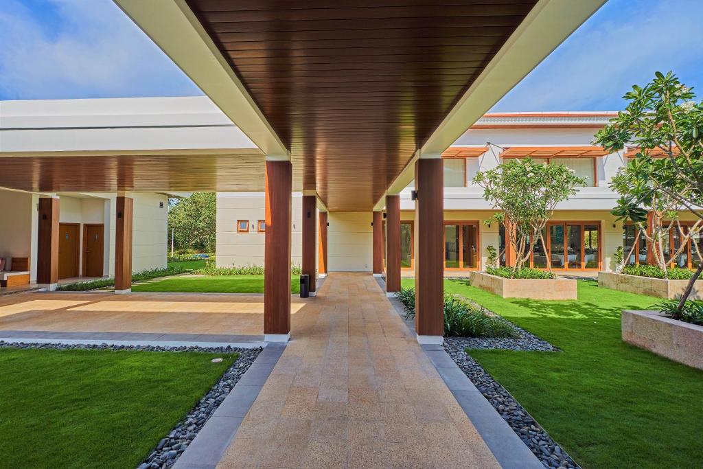 Sunny Beach Villa
