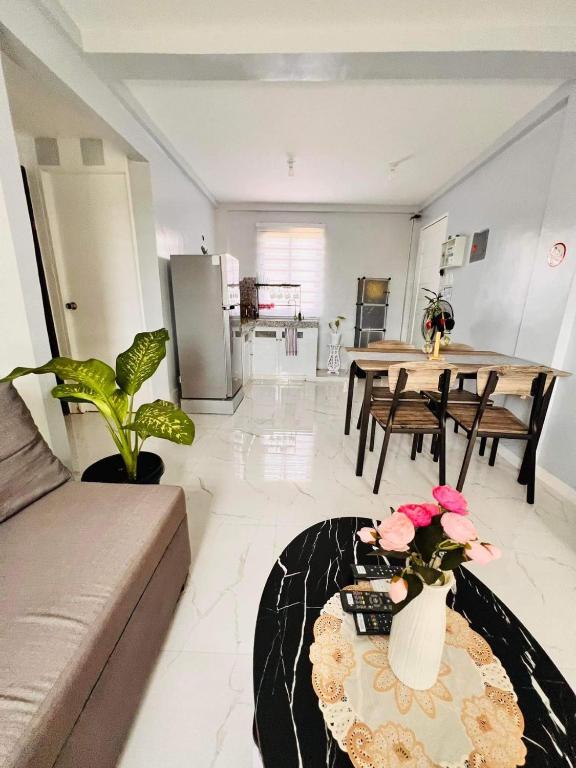 Cabuhat Duco Lodge 1 — Hotel in Cavite