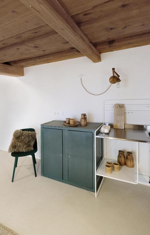 HERZIGE WOHNUNG IN ALTEM GEMÄUER - 3