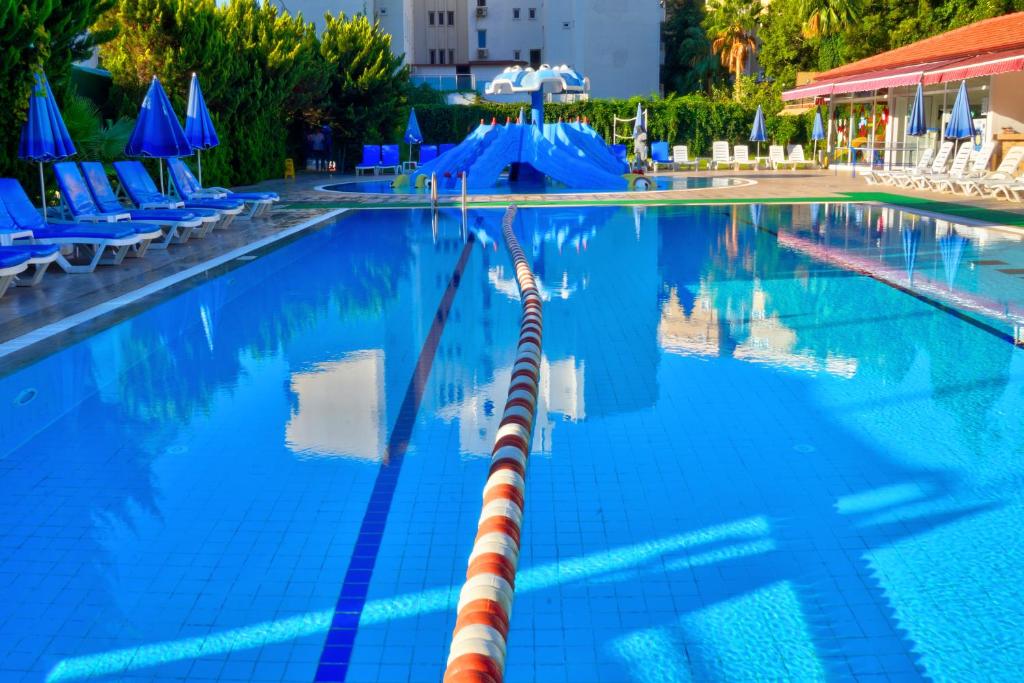 Blue Fish Hotel All Inclusive — Swimming pool in Konakli