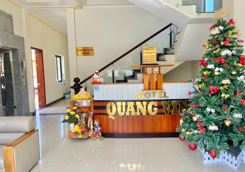 Quang Vinh Ho Tram