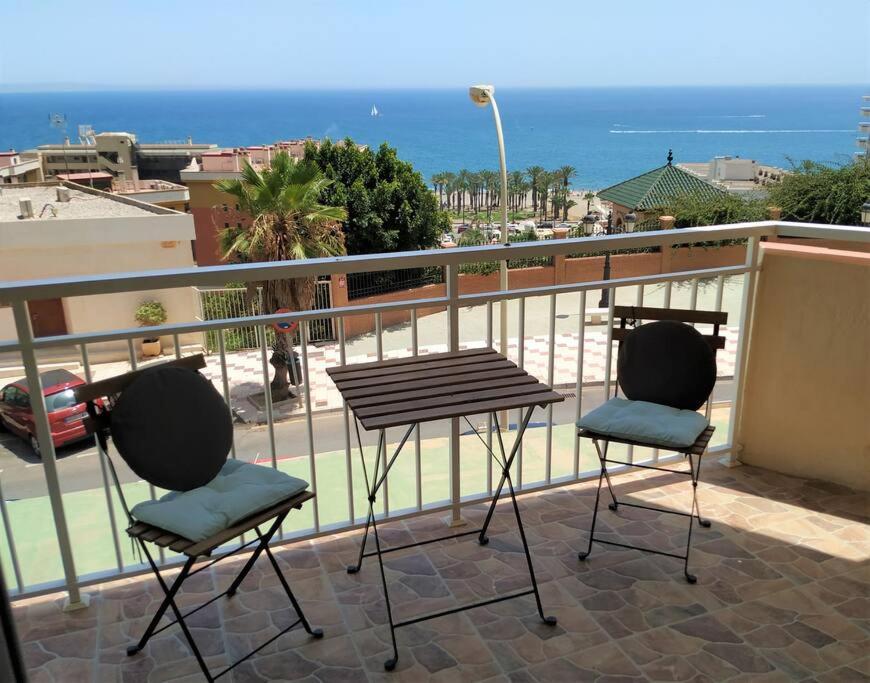 Mercedes Torremolinos Central 2 Bedroom, Sea Views - 3