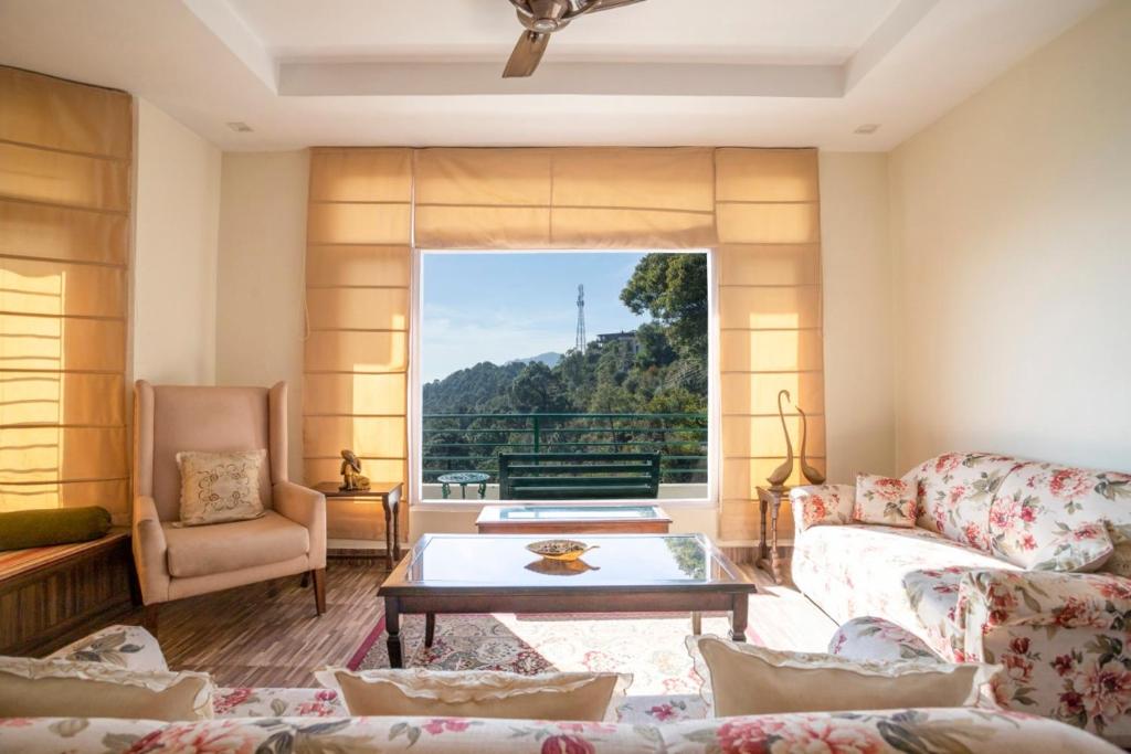 Kasauli heights — Hotel in Kasauli