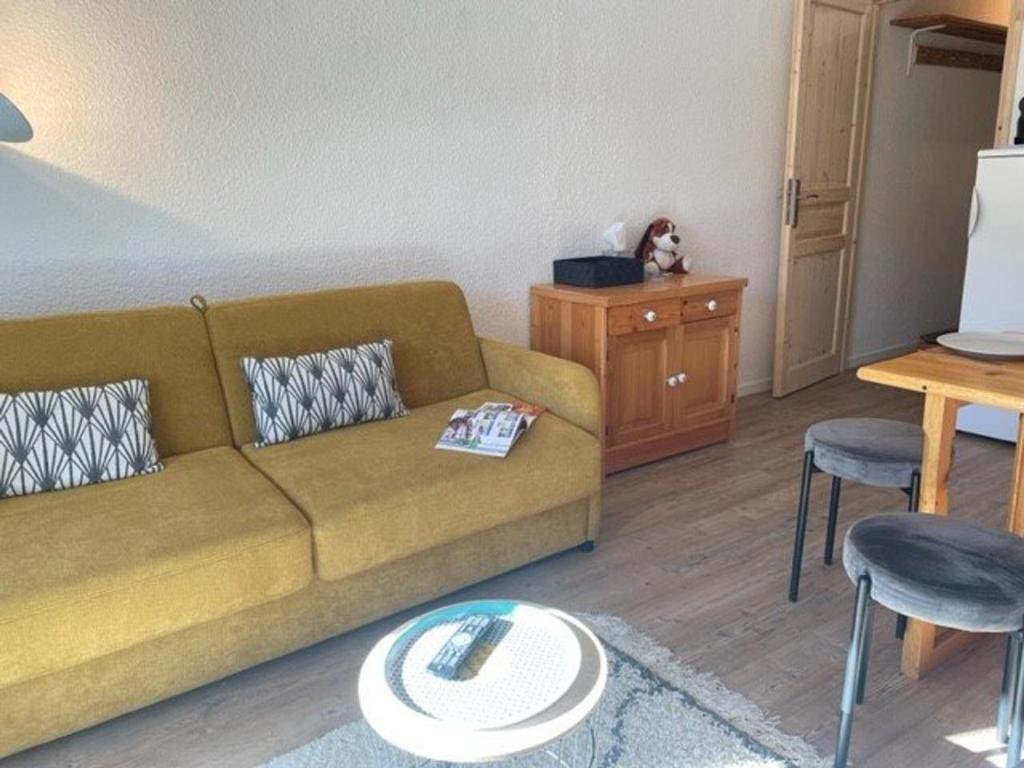 Studio cabine, 4 pers, Risoul, proche commerces, Cuisine équipée, Balcon, Animaux acceptés - 5
