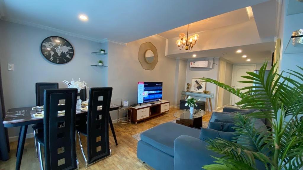 Közös társalgó / TV