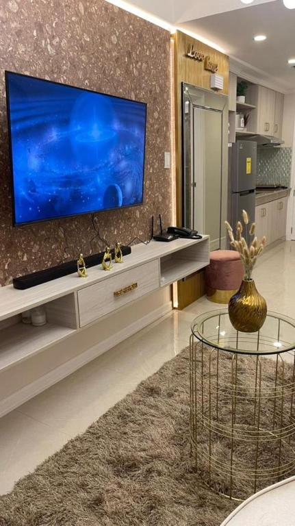 Közös társalgó / TV