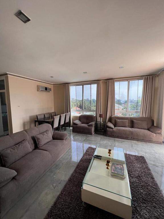 Stonehedge Place — Hotel in Accra