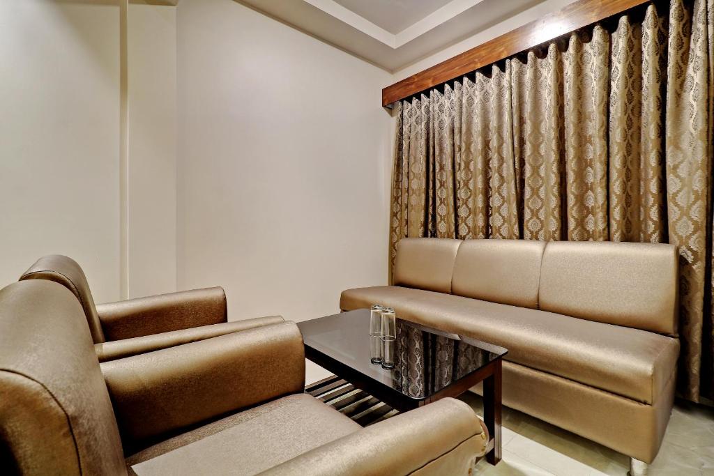 Hotel Apratim photo