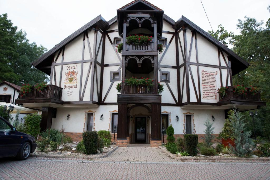 Hotel Restaurant Stejarul — Hotel in Izvin