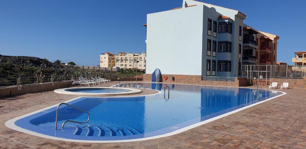GO2TENERIFE Apart'Babalu Terrace, Pool & Parking - 3